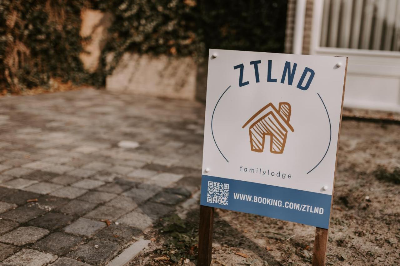 Ztlnd Familylodge Zoutelande Eksteriør bilde