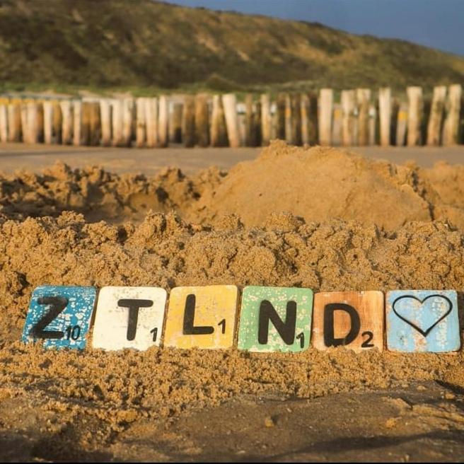 Ztlnd Familylodge Zoutelande Eksteriør bilde